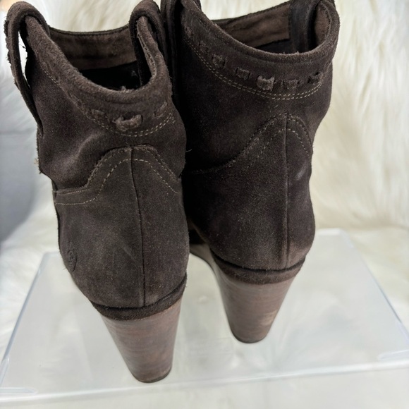 ARIAT BROADWAY WESTER WEDGE ANKLE BOOTS - Picture 5 of 11